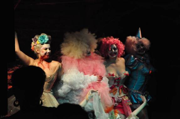 Show de burlesque especial de Halloween em Vancouver, no Canadá